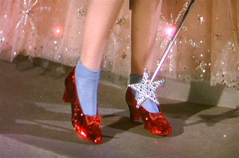Wizard Of Oz Ruby Slippers bet365